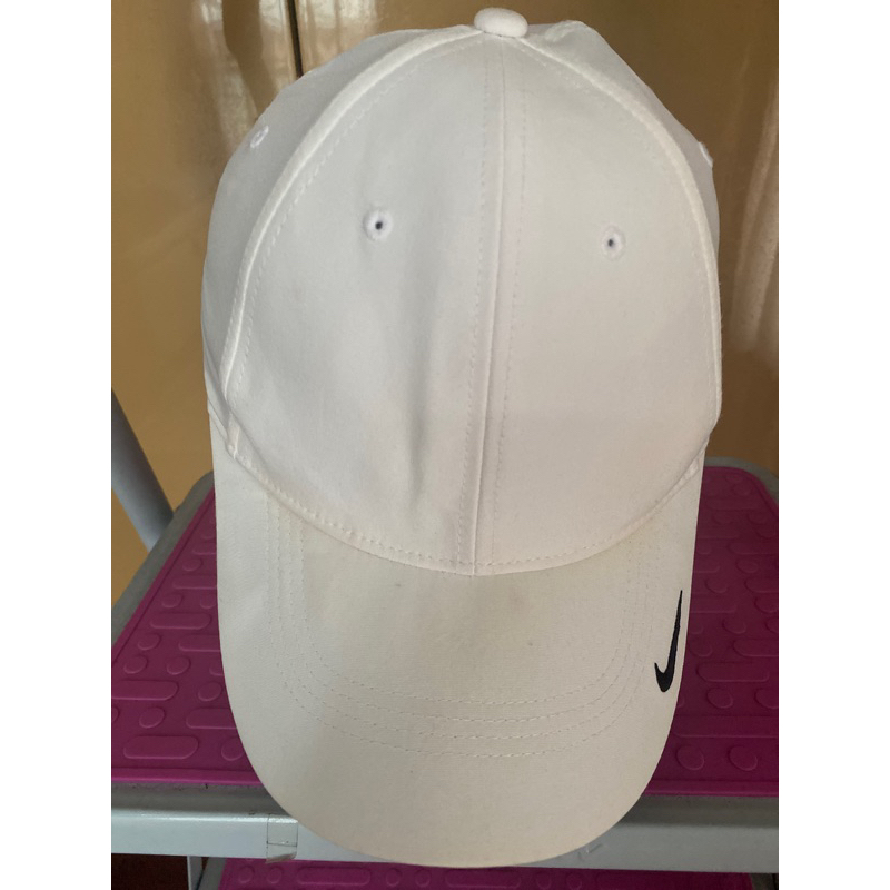 Topi Golf sekon/Used Golf Cap Nike Golf Putih