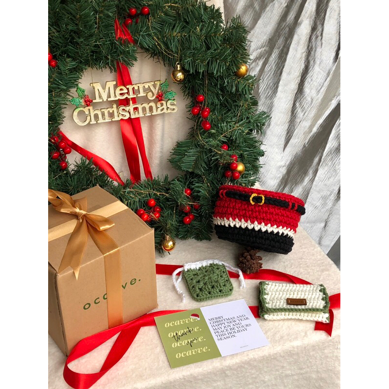 

Christmas hampers crochet handmade x-mas hampers crochet basket santa christmas socks mini wallet murah