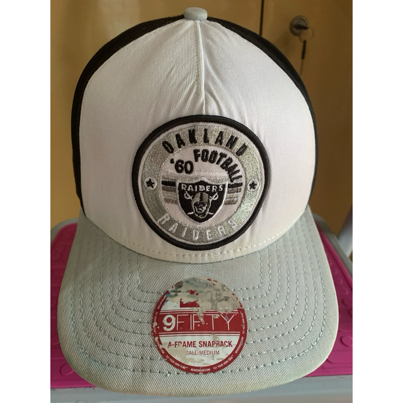 Topi sekon Snapback New Era x NFL Oakland Raiders (vintage) 3tone color&Undervisor hijau -100%origin