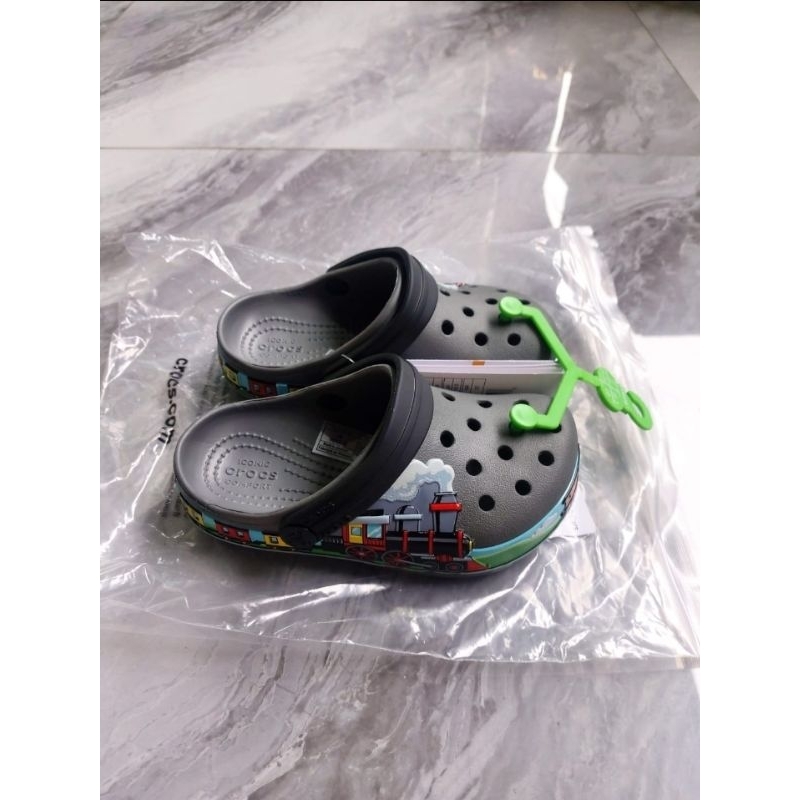 Sendal anak Crocs Train / Crocs anak / sendal anak crocs