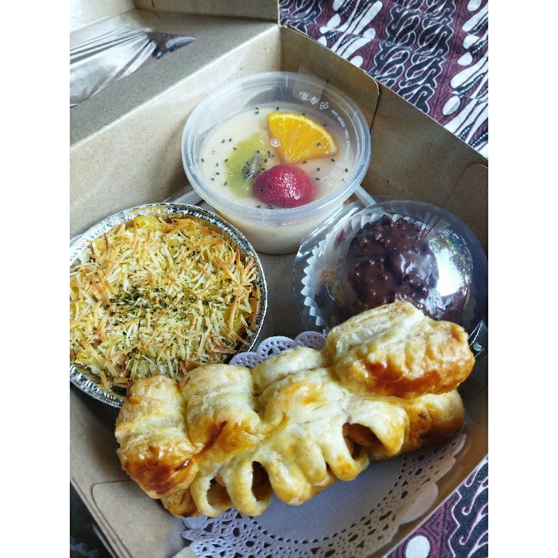 

Snack Arisan "Yummy's Box