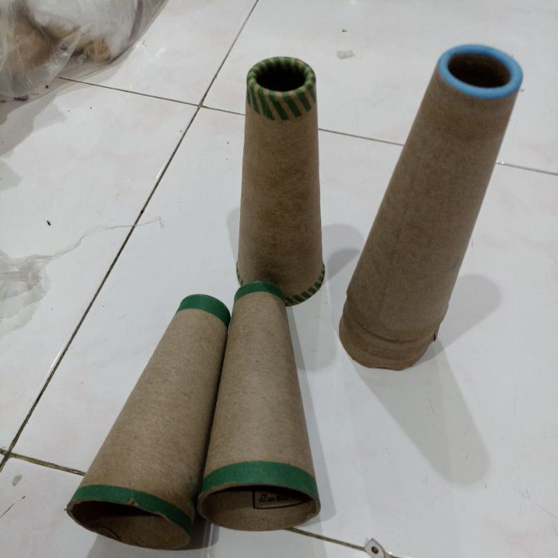 

paper cones / cone bekas benang tali macrame dus cones bekas kualitas bagus bersih