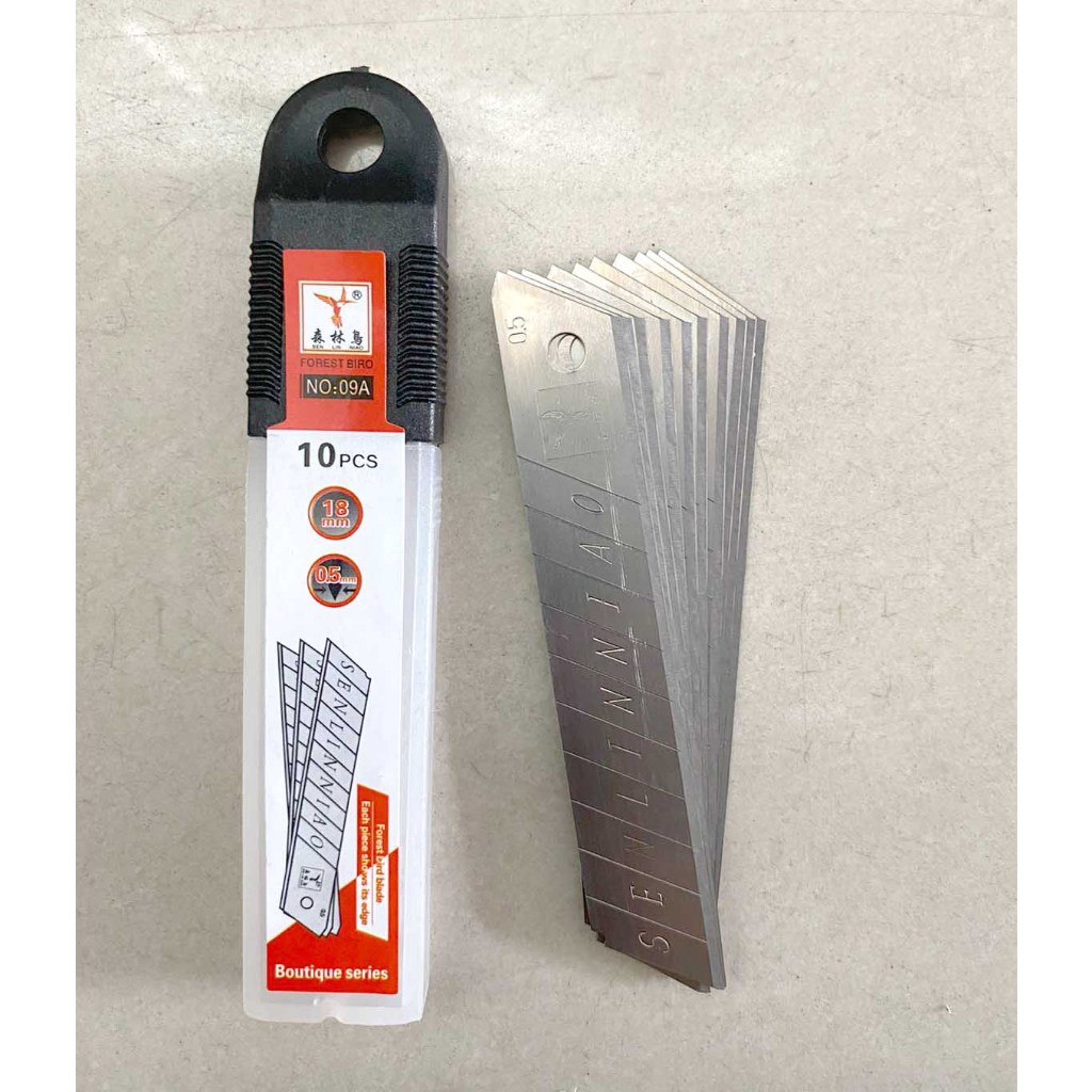 

Isi Cutter / Refill isi pisau cutter 18 mm per 10 pcs Berkualitas