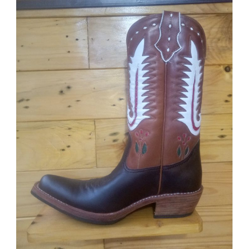 Sepatu Boots Kulit // Sepatu Jungle //Sanco// Sepatu Cowboy
