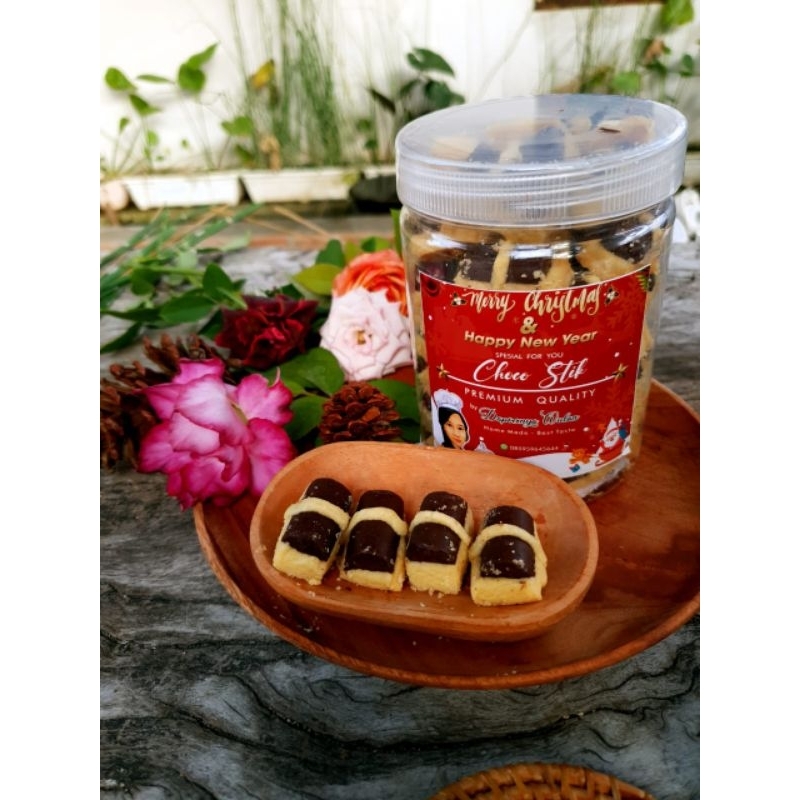 

HALAL.. Choco stik by dapoernya wulan kemasan toples 750ml