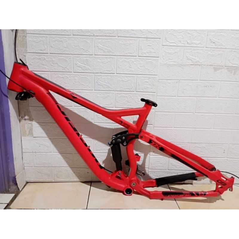 frame fullsus pacific fluxus 3.0 27,5 M