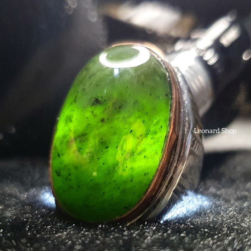 CINCIN GREEN JADE GIOK NEPHRITE HIGH QUALITY RING MONEL JADEITE TEMBUS KUALITAS BAGUS GRADE A RASA P