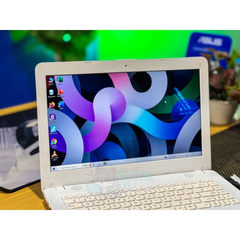 LAPTOP PELAJAR X441MA RAM 8GB SSD 512GB LAYAR 14