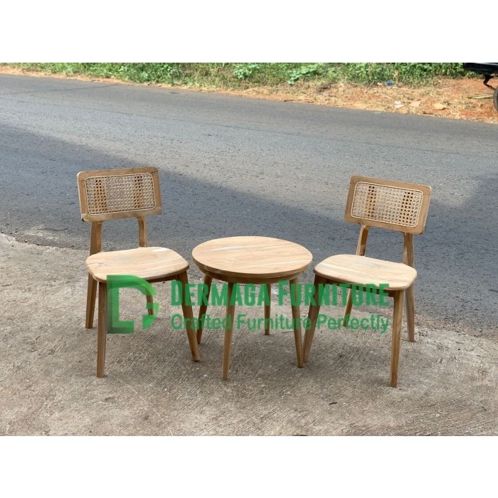 SET TERAS KURSI KOTAK RADIO ROTAN MEJA BULAT RETRO KAYU JATI MEWAH MINIMALIS KOPI CAFE MAKAN MURAH K