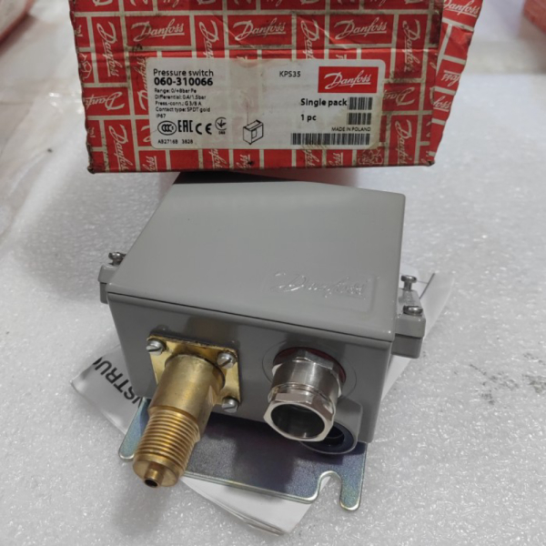 

Dijual Danfoss KPS 35 060310066 Pressure Switch Control KPS35 Range 0 8 Bar Berkualitas