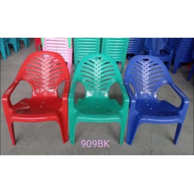 Kursi Santai Plastik Kursi Sandar Kursi Teras Napolly