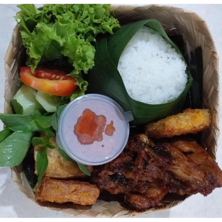 

QGPK5053 DISKON!!!!!!! Paket Nasi Besek Back To Nature