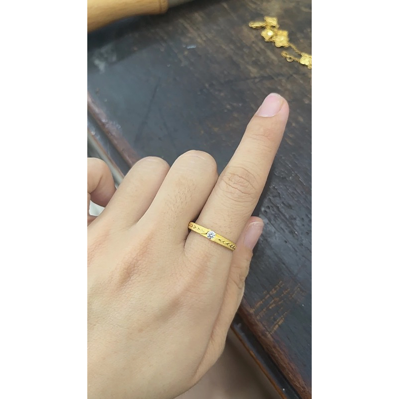 Grosir STOK TERBATAS Cincin nikah wanita pria model polos 1 permata emas asli Elegan