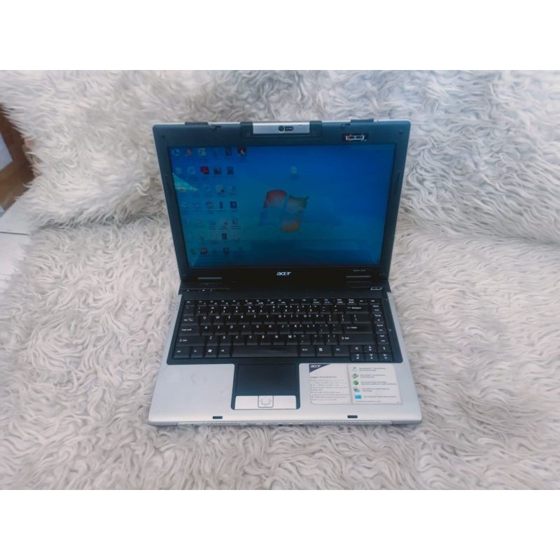Laptop Acer Aspire 5570 Ram 2gb HDD 80gb plus 500gb core two Duo2