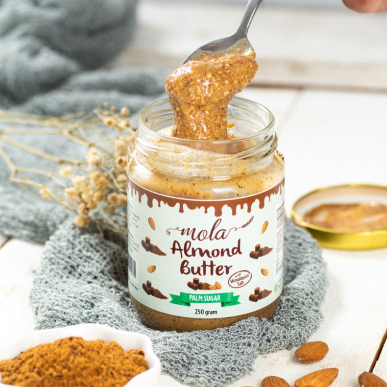 

Readystock Mola Selai Almond / Mola Almond Butter 100% Natural