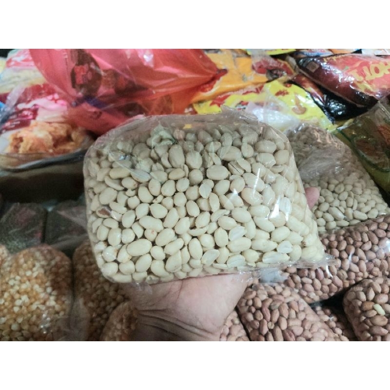 

kacang tanah tuban curah 500gr
