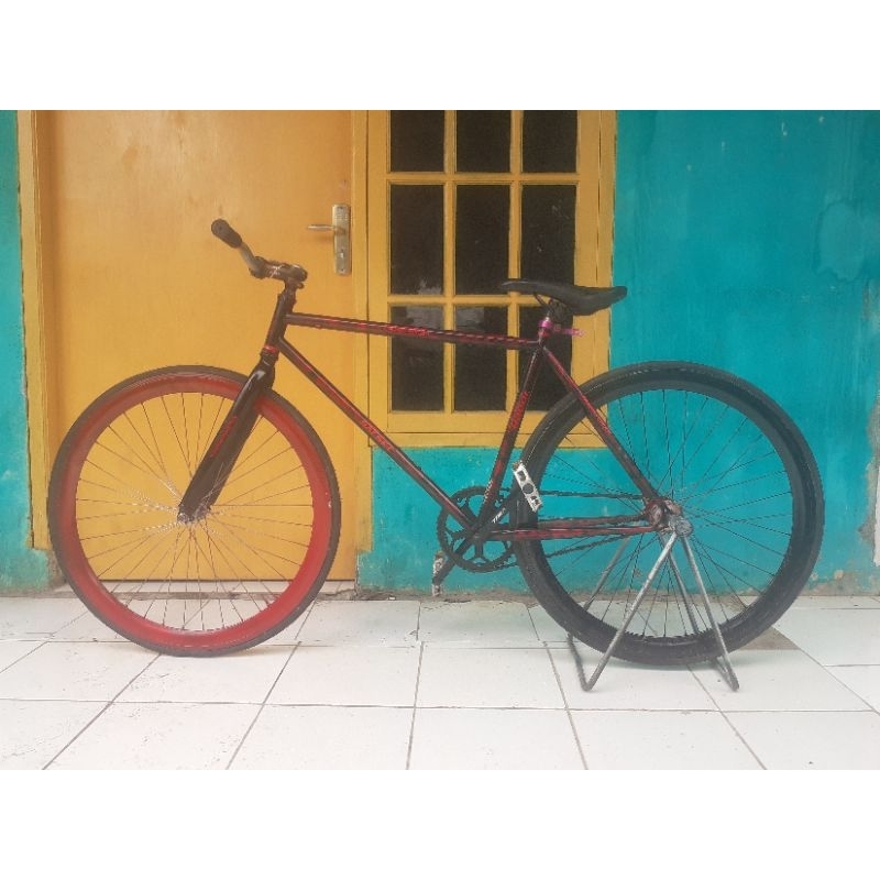Sepeda fixie Doltrap