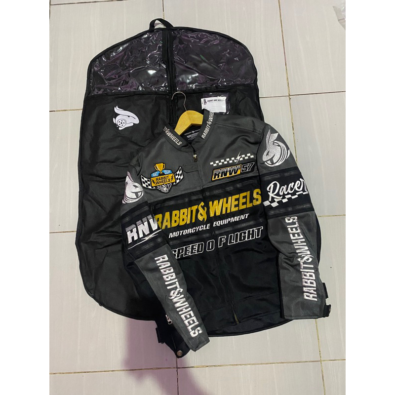 Jak3t mesh Rabbit and Wheels Carbon