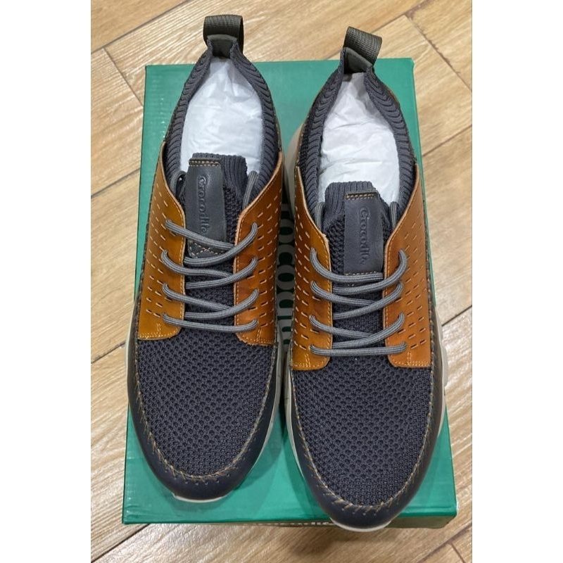 Crocodile Sepatu pria