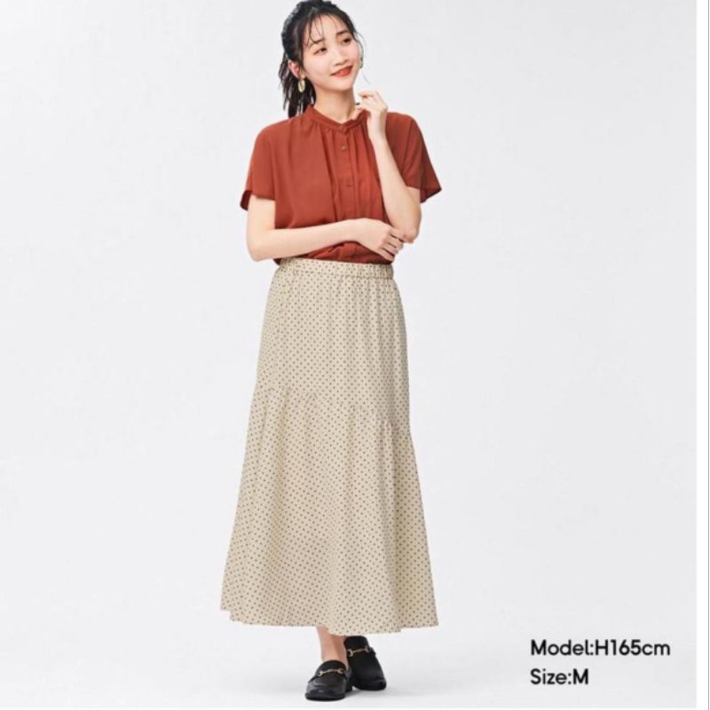 Preloved Rok Polkadot Cream by GU Uniqlo