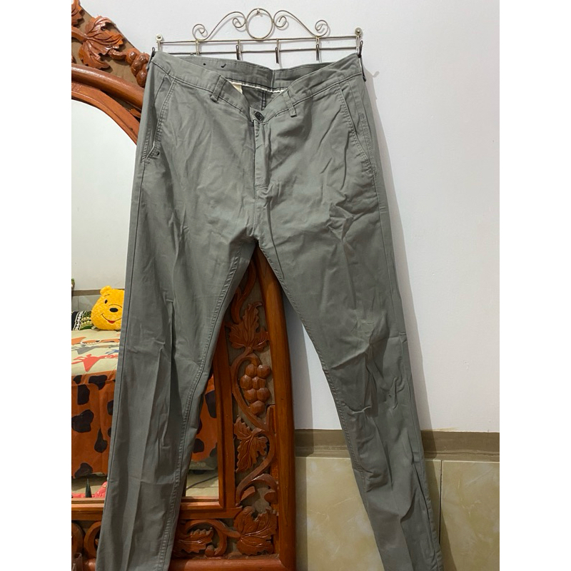 Preloved celana chino ZARA man