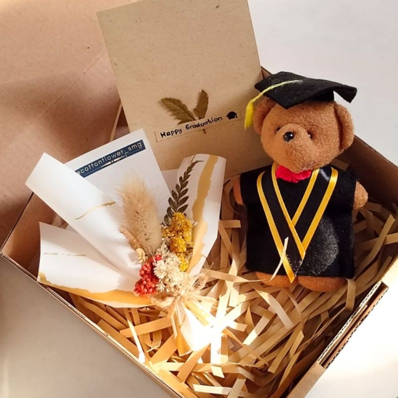 Hampers wisuda | Buket Bunga Wisuda | Buket bunga boneka