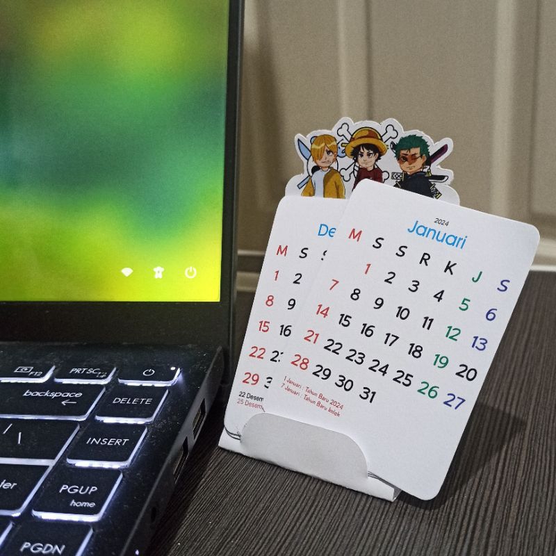 

KALENDER MINI ONE PIECE 2024 ,+ Free sticker ILLUSTRATION BY LJ. MERCH