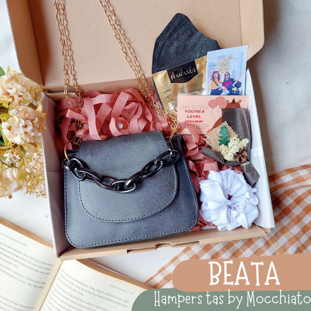 

MOCCHIATO Kado Cewek Hampers Beata Korean Sling Bag | Giftbox Wisuda/Ulangtahun/Wedding