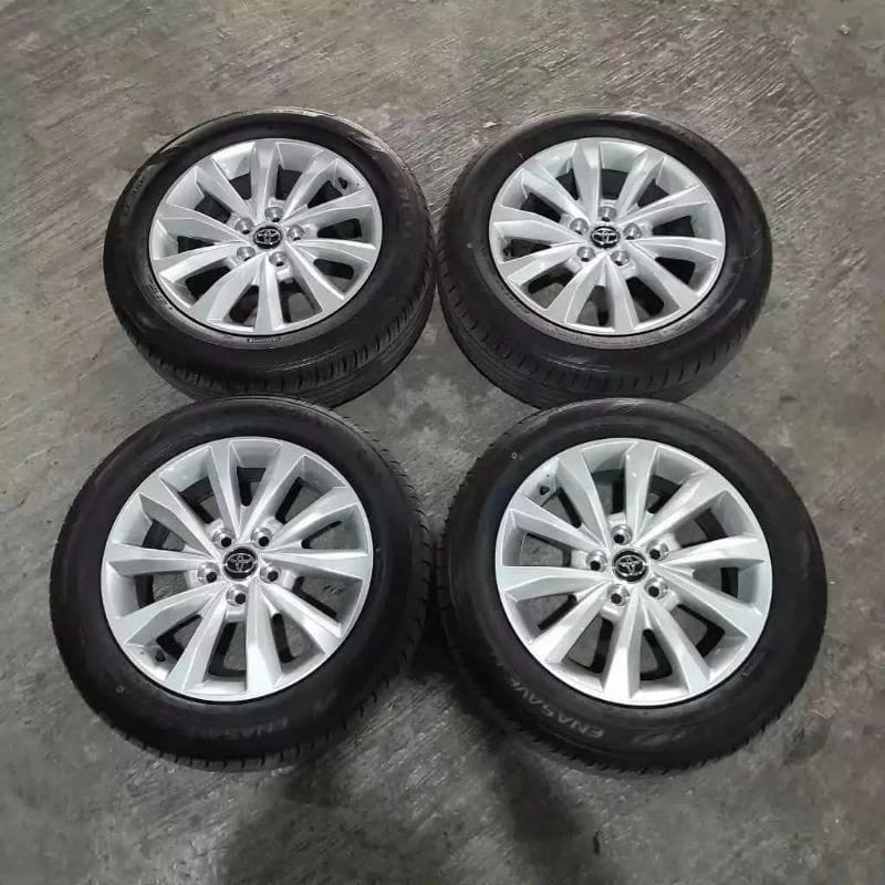 Velek oem copotan Innova ZENIX R17 Plus ban 215 60 R17