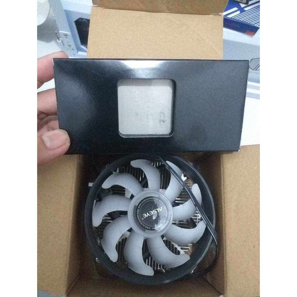 AMD RYZEN 5 1500x + HSF alseye