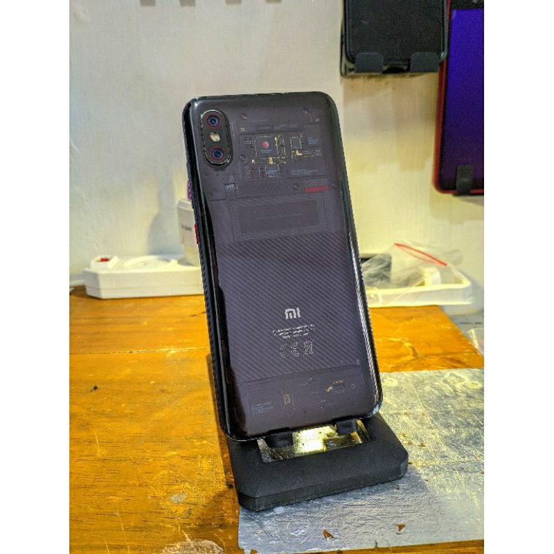 Xiaomi Mi 8 Explorer Edition 8/128 (BACA DESKRIPSI)