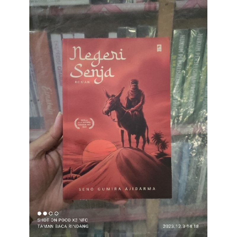 NEGERI SENJA. SENO GUMIRA AJIDARMA. novel. promo