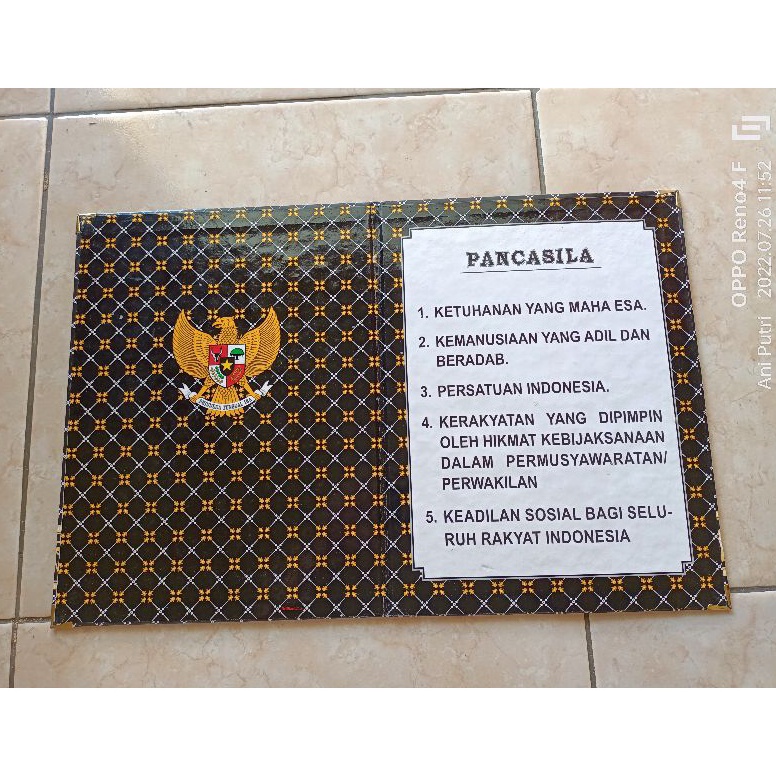 

Sale.. Map upacara hitam. map petugas upacara. map murah isi 5. map teks pancasila. doa. tata upacara. janji siswa. pembukaan uud 1945. ready stok AZM