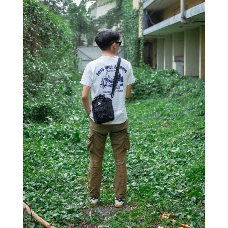 HOT TROUBLEMAKER SLINGBAG - THERION BLACK - TAS SELENDANG