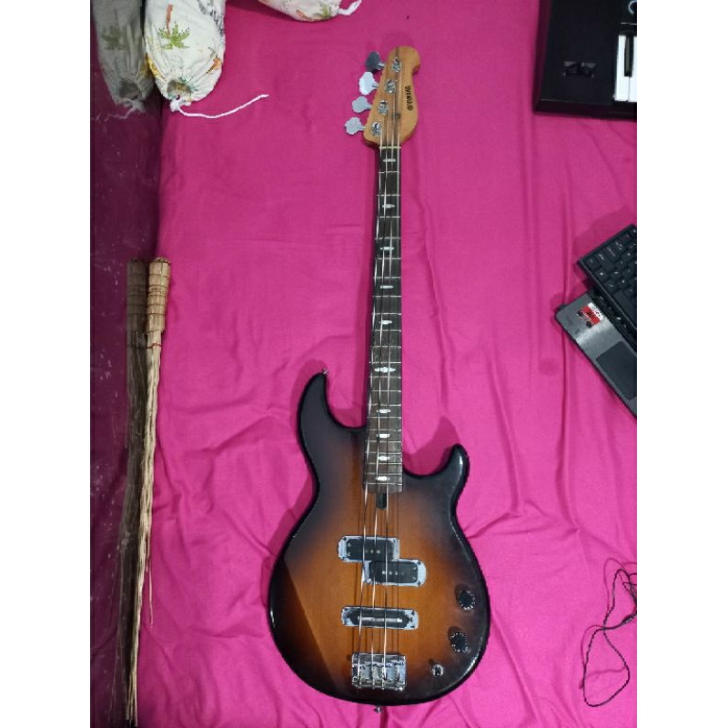 yamaha bass bb 424