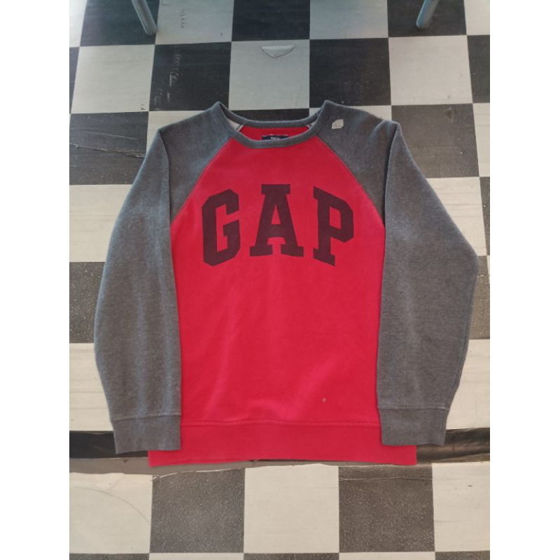 crewneck GAP