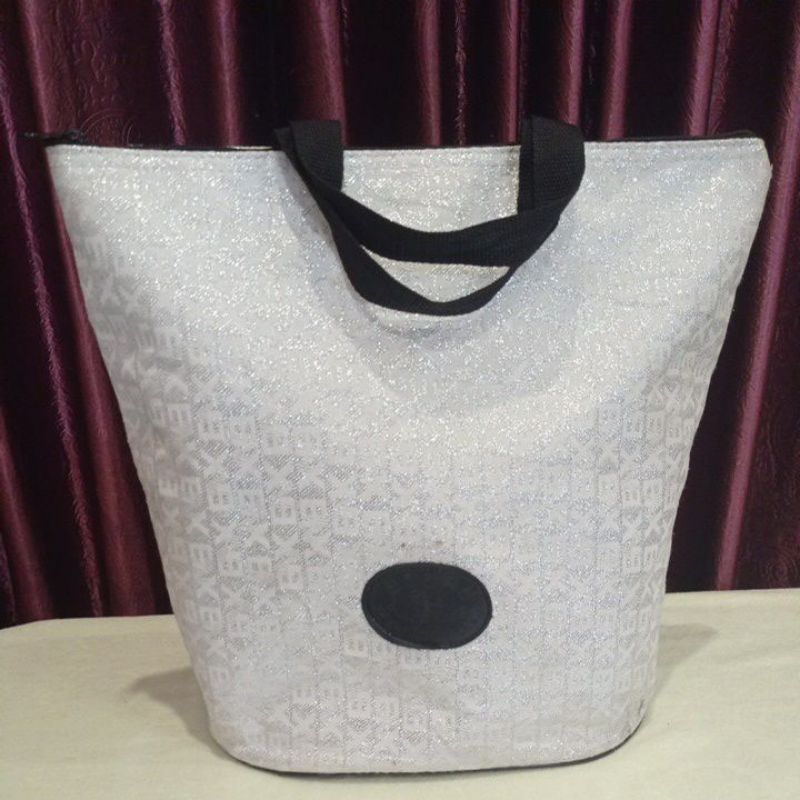 Hand bag bnx preloved