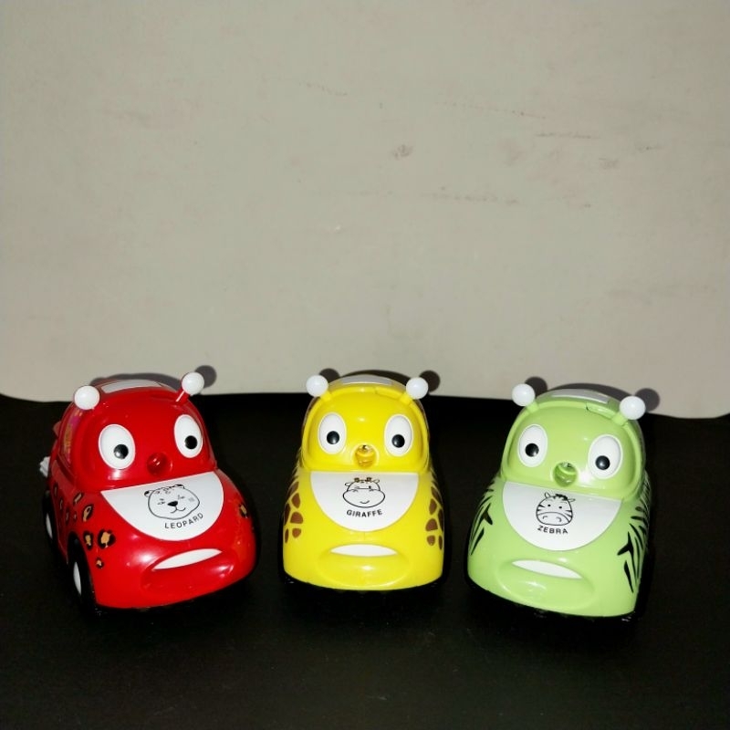 

(1 pcs) Sharpener/Rautan/Orotan Putar Mobil Zebra LK07