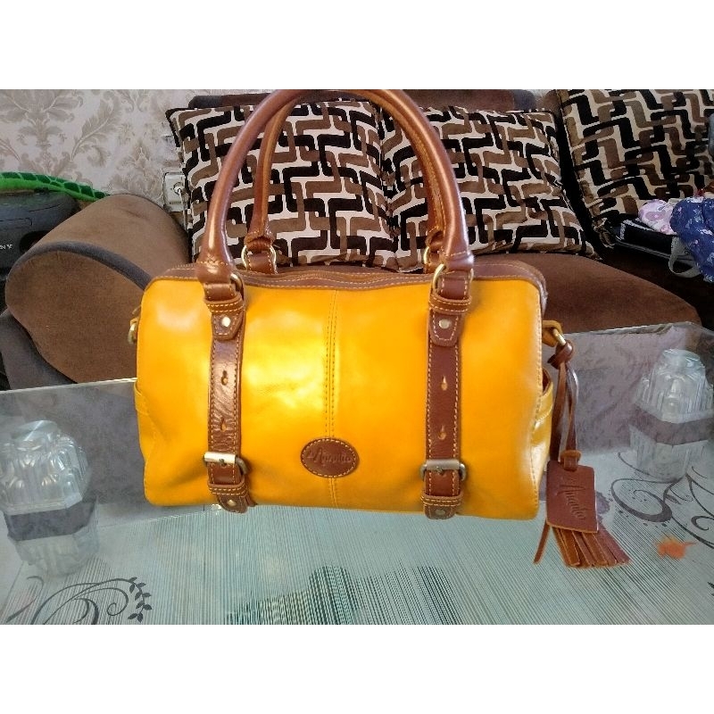Preloved tas kulit sapi asli