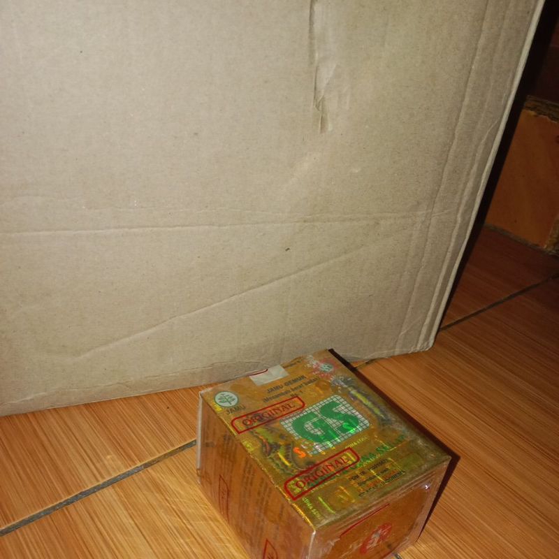 

jual box kado warna kuning motif (GS)1ORIGINAL