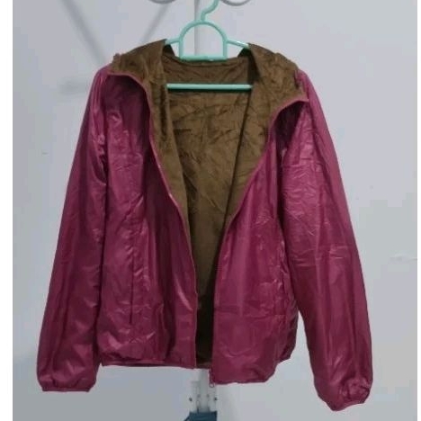 Jaket Wanita Bolbal Uniqlo