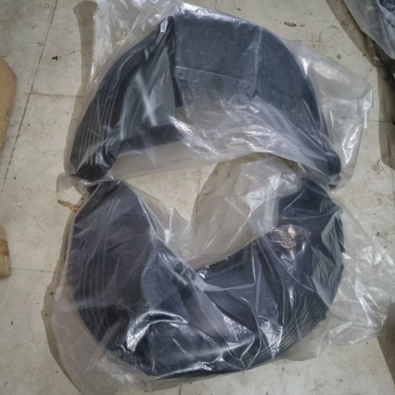 LINER FENDER SHIELD RODA BELAKANG MITSUBISHI XPANDER XPANDER CROSS ORIGINAL