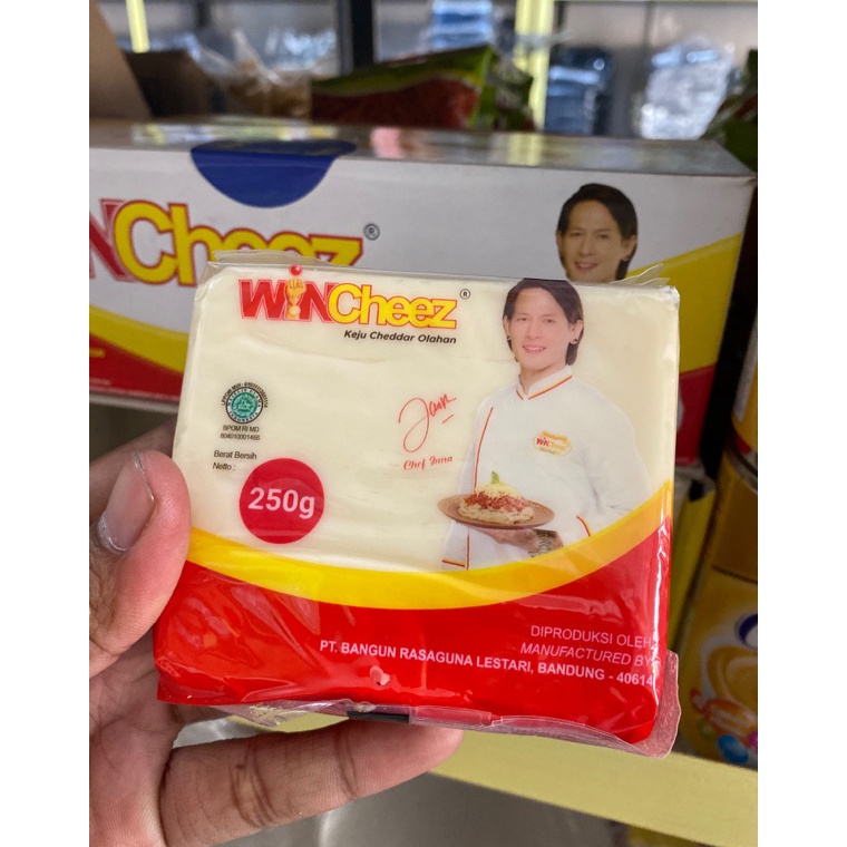 

PGBDH keju Wincheez keju cheddar cheese whin chiz 250 gram 43