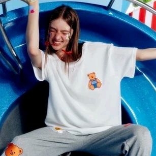 TERMURAH READY STOCK BAJU BANGKOK KAOS GENTLE WOMEN WIGGLE BEAR PATCH BORDIR GTWM UNISEX MERK FLOWER