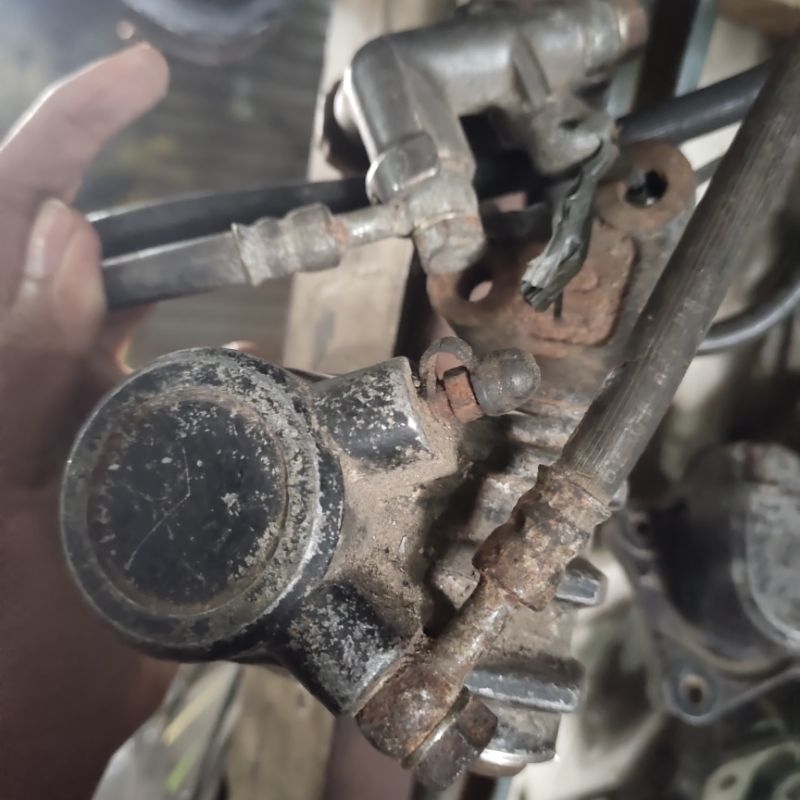 kaliper depan Yamaha RX 125 RD 125 RX 125 twin original