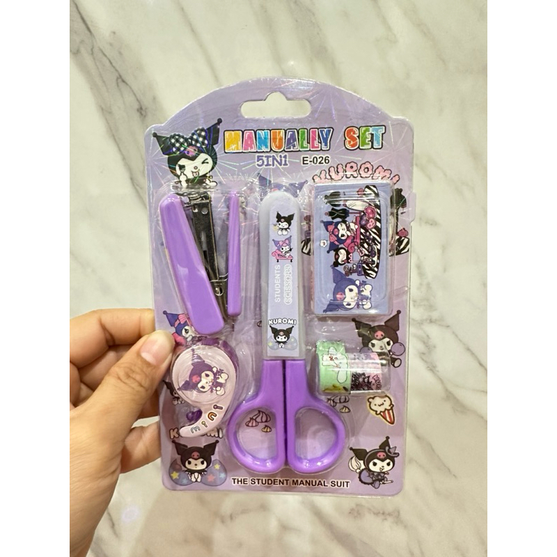

paket alat tulis lengkap sanrio