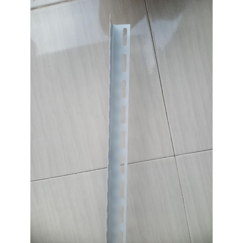 Rak Besi Siku Lubang Serbaguna 200cm