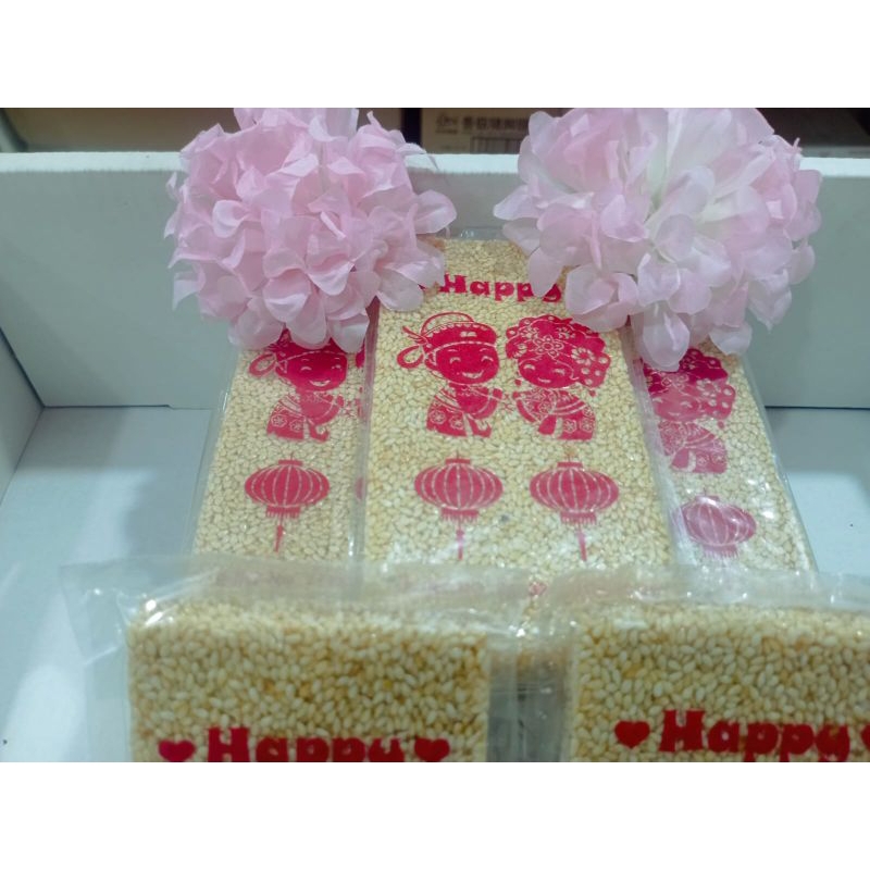 

Kue teng teng wijen