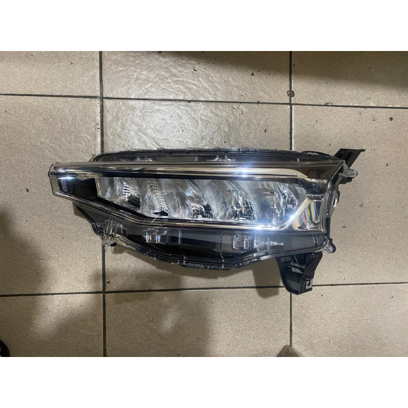 81150-BZ880 81170-BZ880 Lampu depan headlamp avanza xenia 2022 2023