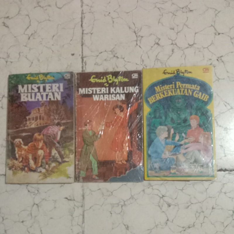 Buku Misteri Enid Blyton
